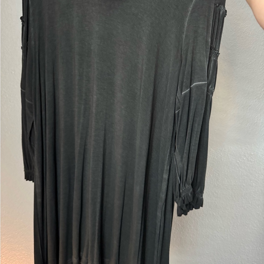 Simisue dark grey tunic with detailed sleeves